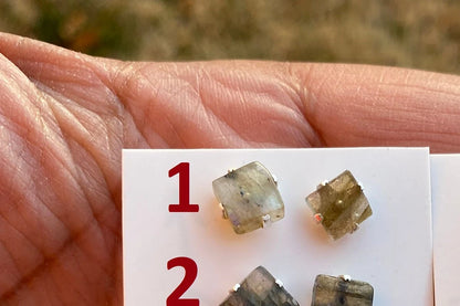 Small Raw Natural Labradorite Sterling Silver Stud Earrings, Rough Gemstone Prong Earring, Tiny Labradorite Stone Earrings, Birthday Gift