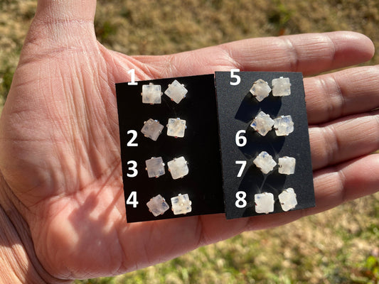 Small Raw Rainbow Natural Moonstone Gemstone Stud Earrings, Sterling Silver Earrings, Prong Stud Earring, Crystal Stud, June Birthstone