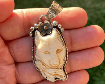Small Wolf Hand Carved Bone Tibetan Silver Pendant, Wildlife Lovers Jewelry, Best Cute Gift, Animal Designs Pendant for Necklace Jewelry,