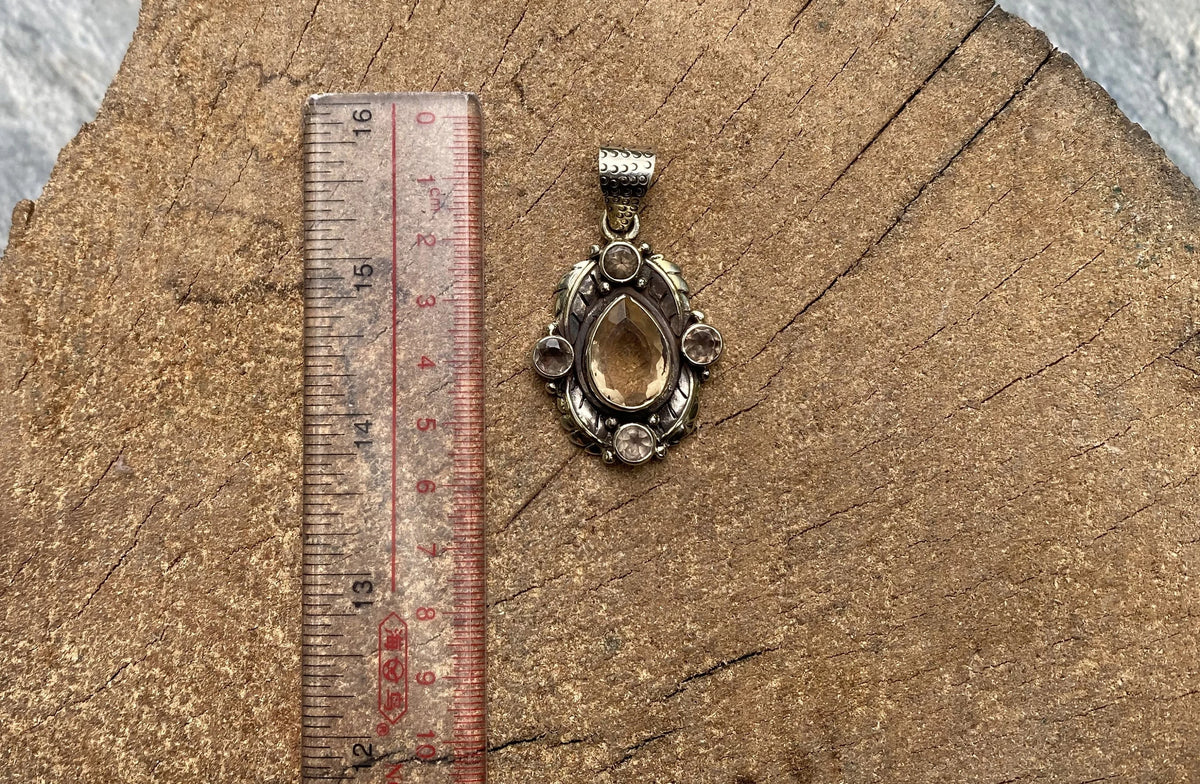 Smokey Quartz Pendant for positivity and healing, Handmade aesthetic floral design for daily wear, Unique hammered piece, Natural Gemstone.