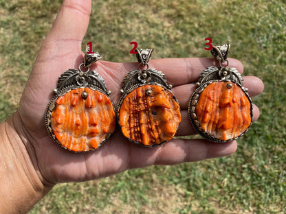 Spiky Spiny Oyster Shell Tibetan Silver Large Pendant, Native American Style Jewelry, Southwestern, Bohemian Jewelry for Men or Women