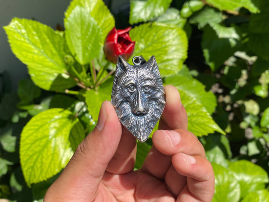 Symbol of Strength: Wolf Head Carving in Tibetan Silver, Bold Wolf Head Pendant, Healing pendant, Unisex Pendant, Hammered design.