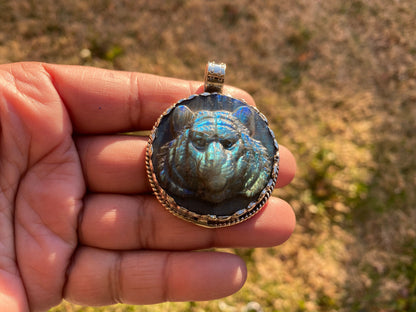 Tiger Hand Carved Labradorite Tibetan Silver Pendant, Tiger Pendant, Labradorite Tiger, Blue Labradorite, Crystal Pendant, Animal Pendant