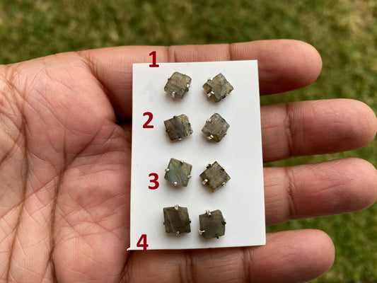 Tiny Raw Labradorite Sterling Silver Earring, Raw Prong Set Stud Earrings, Natural Stone Stud Earring, February Birthstone, Gemstone Earring