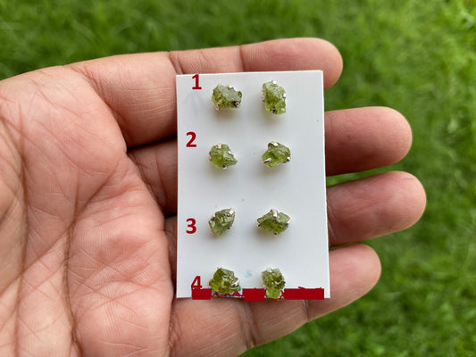 Tiny Raw Natural Peridot Gemstone Sterling Silver Stud Earrings, Peridot Earrings, Natural Stone Prong Stud Earring, August Birthstone