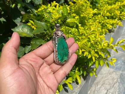Unique Handmade Healing Raw Chrysocolla Pendant – Unisex Boho Chic Jewelry, Natural Gemstone Pendant, Perfect for gift, Hammered pendant.