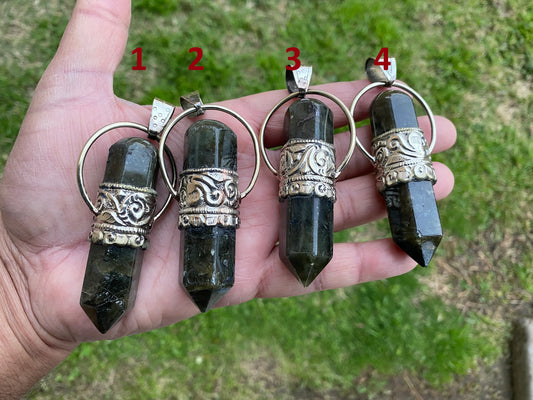 Large Point Labradorite Natural Stone Tibetan Silver Pendant, Unique Jewelry, Healing Crystal, Spiritual Protection Healing Calming Jewelry