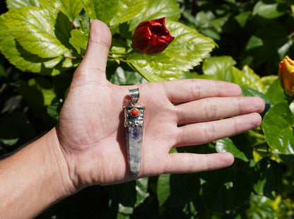 Unique Pointed Lapis Lazuli with Red Coral Pendant | Floral Design in Tibetan Silver, Daily Wear Jewlery, Hammered Pendant, Gift for him/her