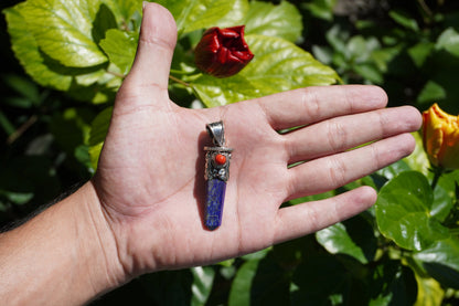 Unique Pointed Lapis Lazuli with Red Coral Pendant | Floral Design in Tibetan Silver, Daily Wear Jewlery, Hammered Pendant, Gift for him/her