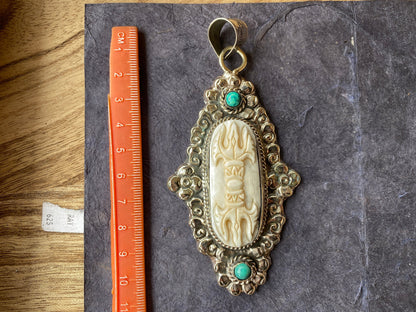 Vajra Amulet Carved Bone Tibetan Silver with Turquoise Dorje Pendant, Protector Amulet, Buddhist Thunderbold, Tibetan Buddhist Ritual Object