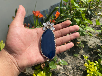 Whispers of Nature: Tibetan Silver and Agate Slice Pendant, Timeless Beauty, Tibetan Silver and Agate Slice Pendant