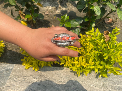 Hammered Spiny Oyster Ring with Floral Carved Design on Tibetan silver.