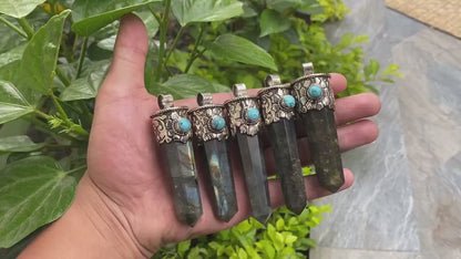 Big pointed Labradorite Pendant, Pendant for daily wears, Handmade pendant, Healing Pendant, Unisex Pendant, Turquoise adorned Pendant.