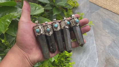 Pointed Labradorite and Turquoise Pendant: Crafted in Nepal, Unisex pendant, Healing pendant, Gift for her, Aesthetic Pendant.