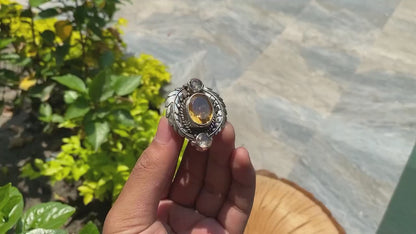 Handmade Tibetan Silver Ring Adorned with Critine and White Topaz, Unisex Ring.