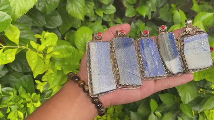 Big Handcrafted Raw Lapis Pendant with Red Coral & Tibetan Silver - Unisex Floral Design, Unique gift ideas, Boho charm, Collectible jewels.