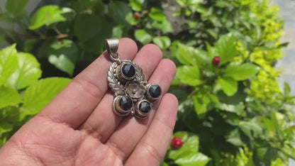Floral designed Black onyx Pendant, Aesthetic Pendant for daily wear, Hammered floral Design, Handmade Healing Pendant, Unisex Pendant.