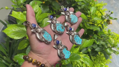 Beautiful Nature Inspired Natural Turquoise Pendant adorned with Raw Lapis Stone & Tibetan Silver, Mother Nature Beauty, Aesthetic Fashion.
